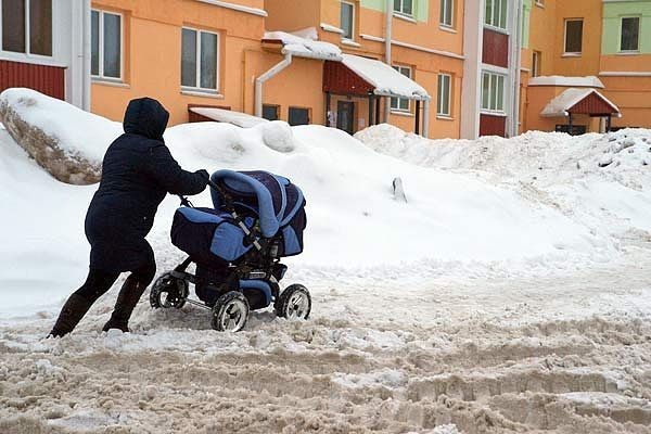 Некачественная уборка снега в Петербурге обошлась компаниям в 18 млн рублей