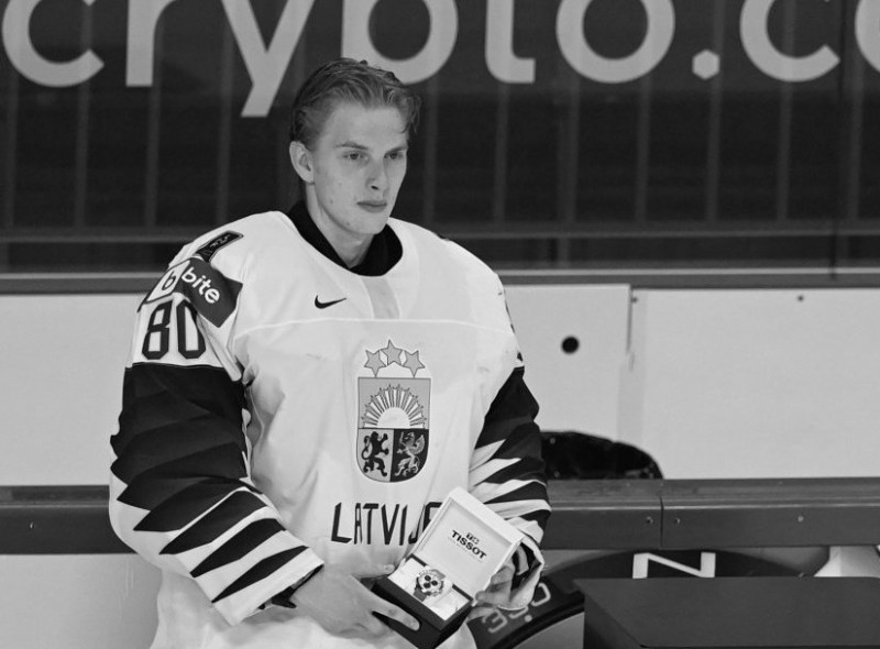 Трагедия в США: погиб вратарь сборной Латвии по хоккею Кивлиниекс