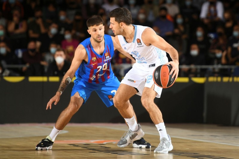 Баскетбольный «Зенит» потерпел сокрушительное поражение в Барселоне с разницей в 26 очков