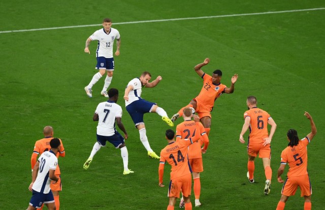 Англия благодаря голу резервиста Уоткинса победила Нидерланды и вышла в финал Евро – 2024